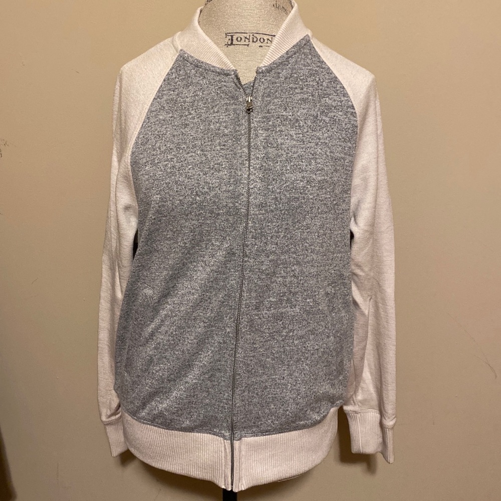 Gap Grey and Ivory zip up sweatshirt